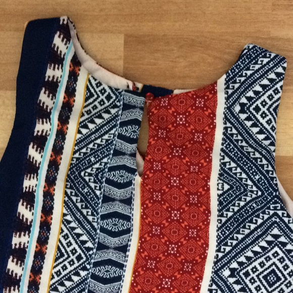 Printed Shift Dress - Picture 3 of 5